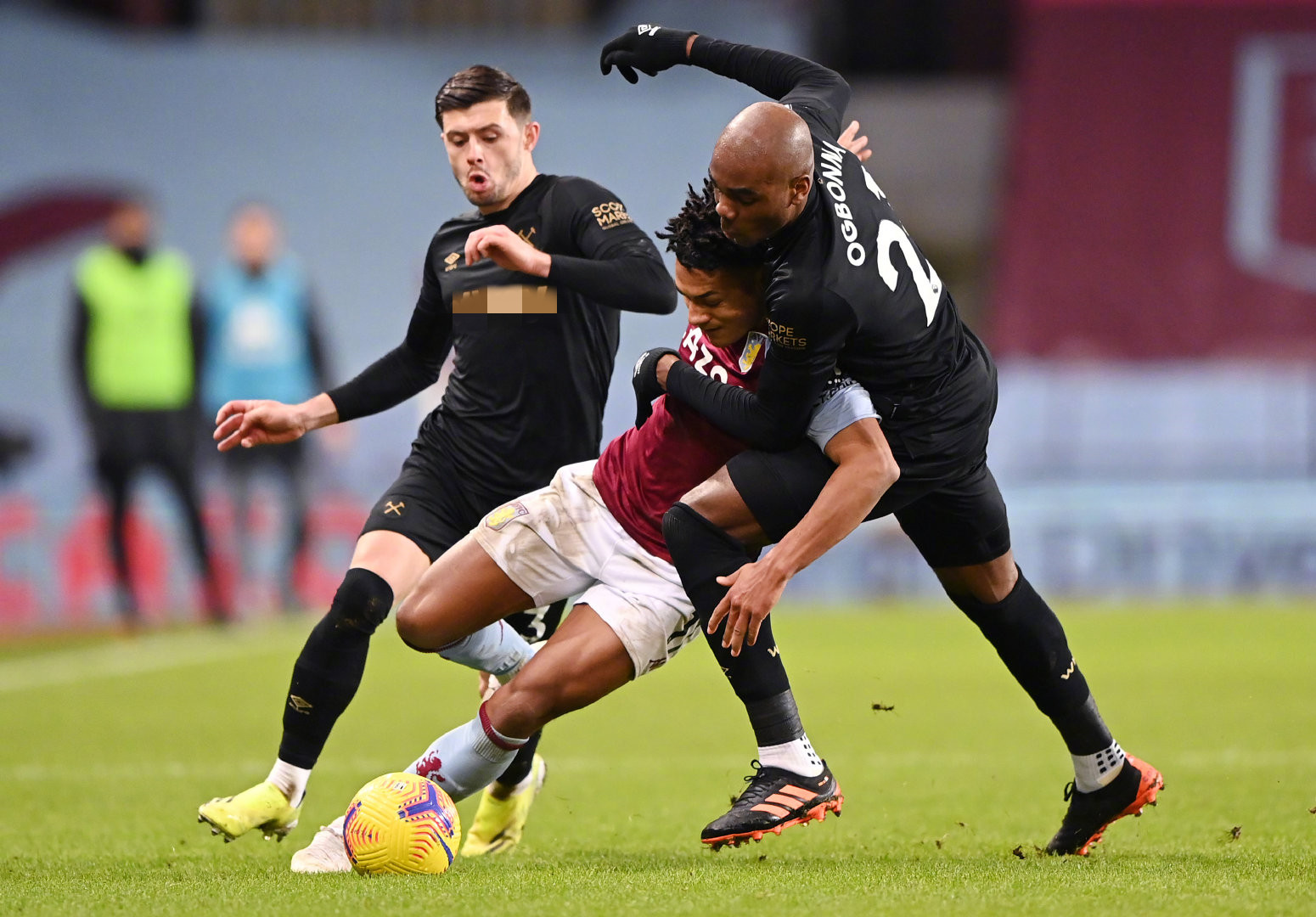 间的吉鲁交 间的吉鲁交